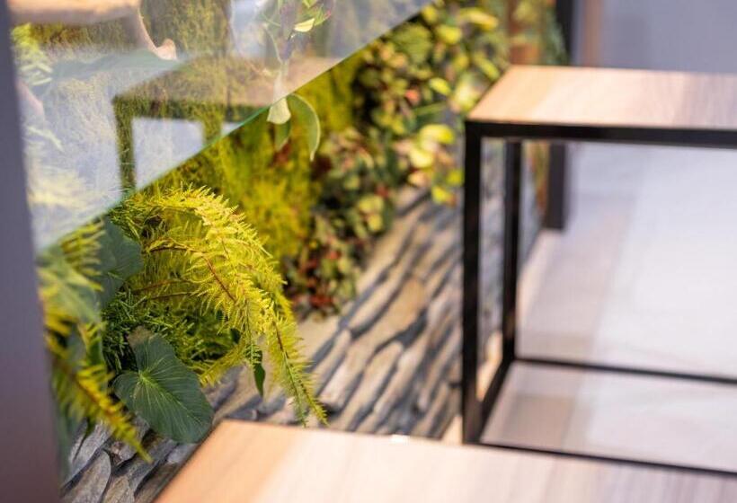 Super Hotel Iyo Saijo