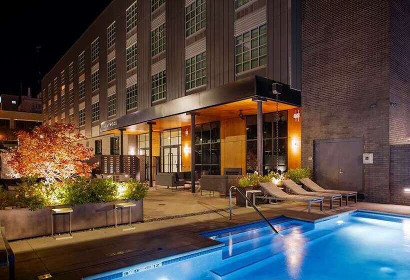 هتل The Haywood El Dorado, Tapestry Collection By Hilton