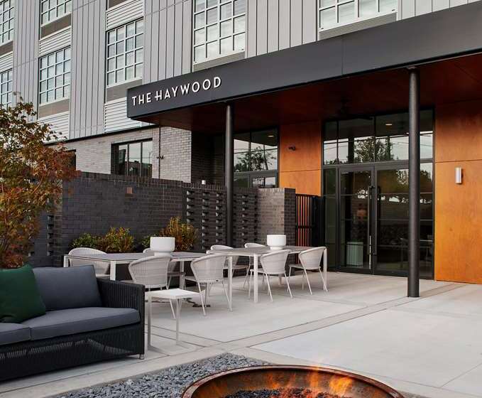 هتل The Haywood El Dorado, Tapestry Collection By Hilton