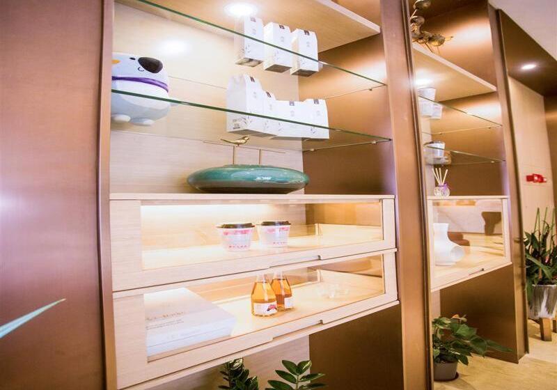 Lavande Hotel Dongguan Houjie Convention Cente Shanmei Subway Station