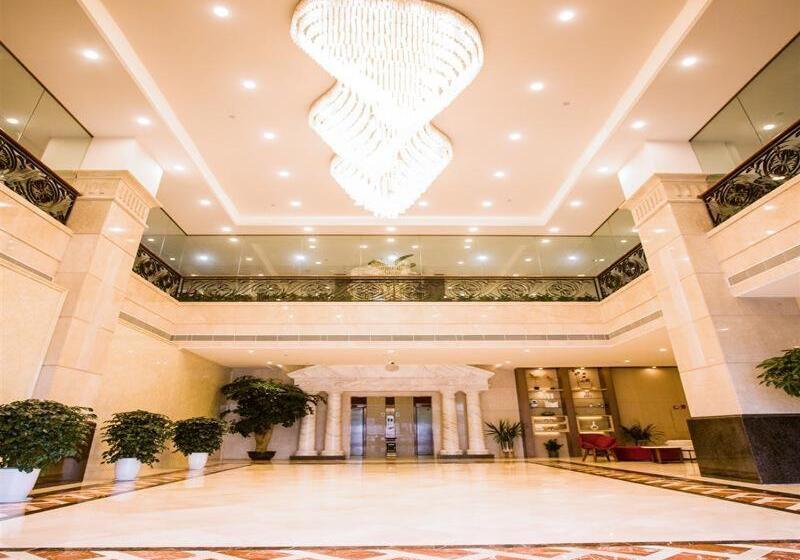 Lavande Hotel Dongguan Houjie Convention Cente Shanmei Subway Station