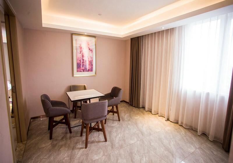 Lavande Hotel Dongguan Houjie Convention Cente Shanmei Subway Station