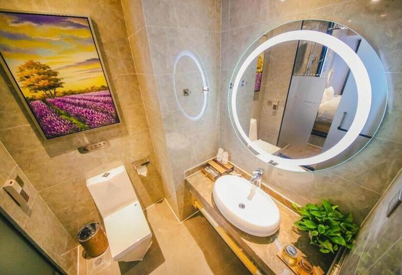 Lavande Hotel Heyuan Zijin