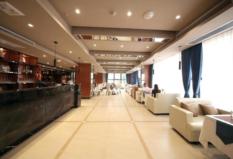 Lavande Hotel Heyuan Zijin