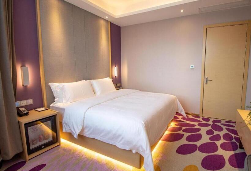 Lavande Hotel Jiangmen Heshan Bus Terminal