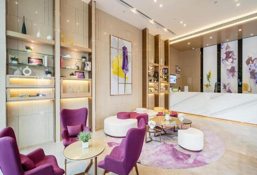 Lavande Hotel Luzhou Wanda Plaza Southwest Commercial City