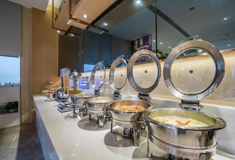 Lavande Hotel Luzhou Wanda Plaza Southwest Commercial City