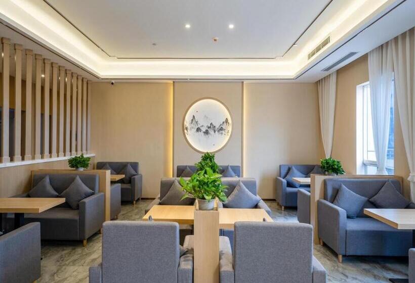 Lavande Hotel Luzhou Wanda Plaza Southwest Commercial City