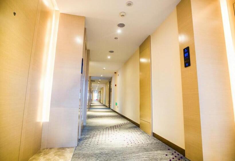 Lavande Hotel Mianyang Jiangyou Monument