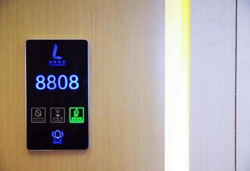 Lavande Hotel Neijiang High Speed Railway Station Peace Plaza