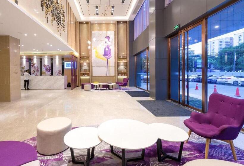 Lavande Hotel Qingyuan Municipal Government New Town Bus Station