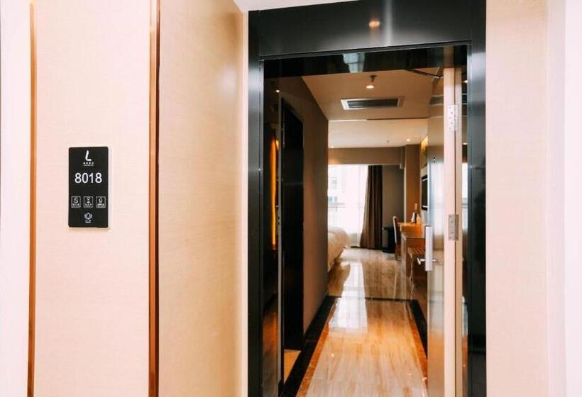 Lavande Hotel Urumqi High Speed Railway Wanda Plaza