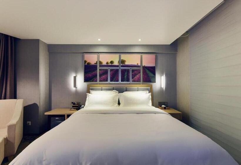 Lavande Hotel Xining Haihu New District Wanda Plaza