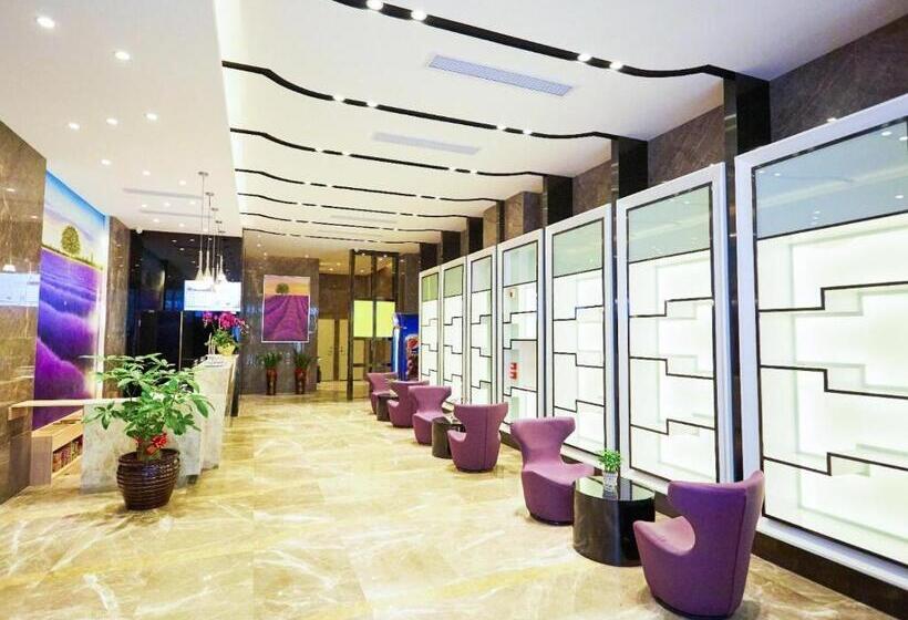 Lavande Hotel Zhanjiang Haibin Avenue Jiangnanshijia