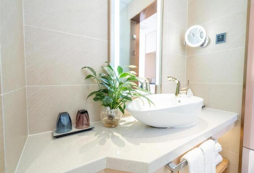 Lavande Hotel Zhongshan Tanzhou