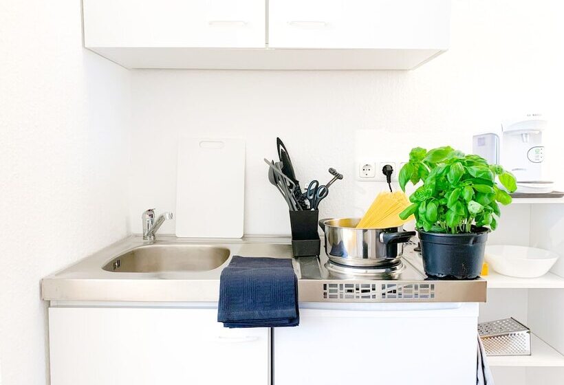 Relax Aachener Boardinghouse Premium 1