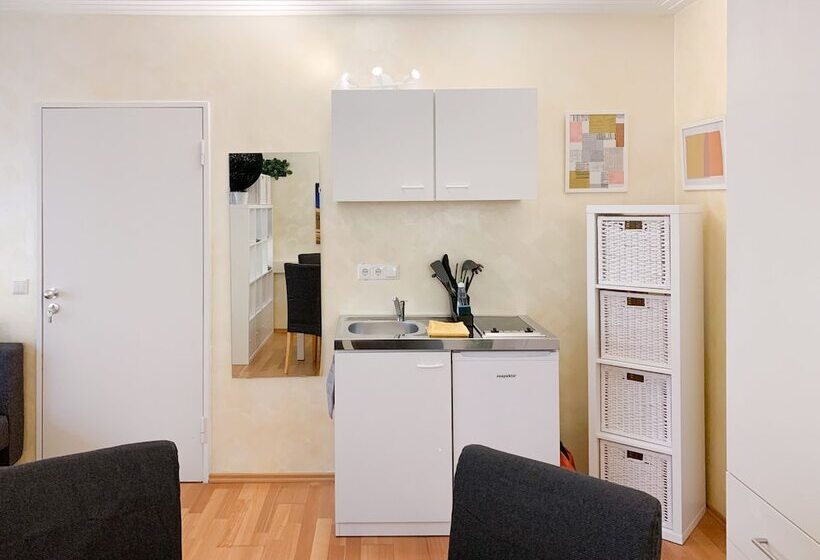 Relax Aachener Boardinghouse Premium 1