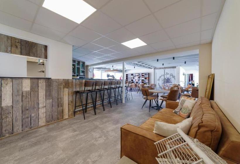 הוסטל Herberg De Griffioen