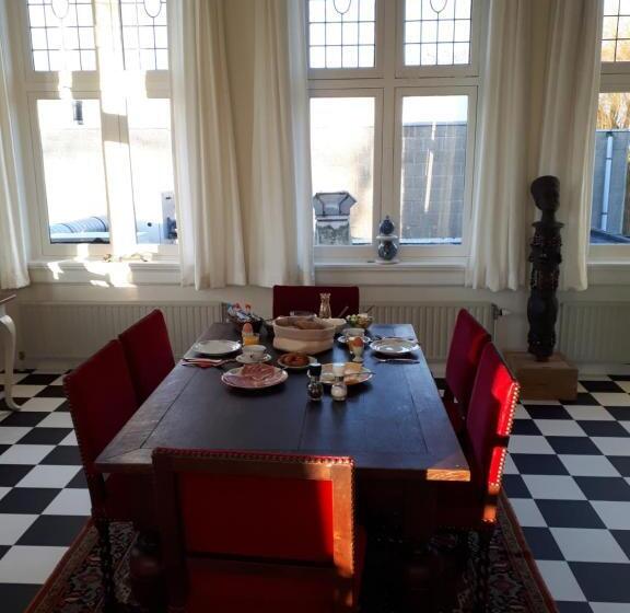 הוסטל Herberg De Griffioen