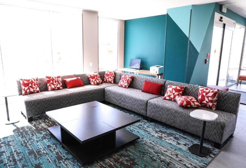 Avid Hotel   Fresnillo, An Ihg