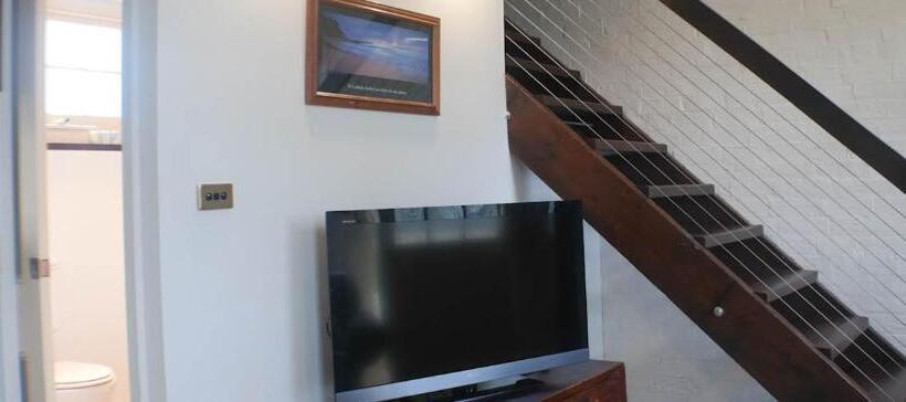 تختخواب و صبحانه Bon Accord Luxury Accommodation