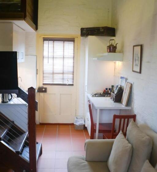 تختخواب و صبحانه Bon Accord Luxury Accommodation