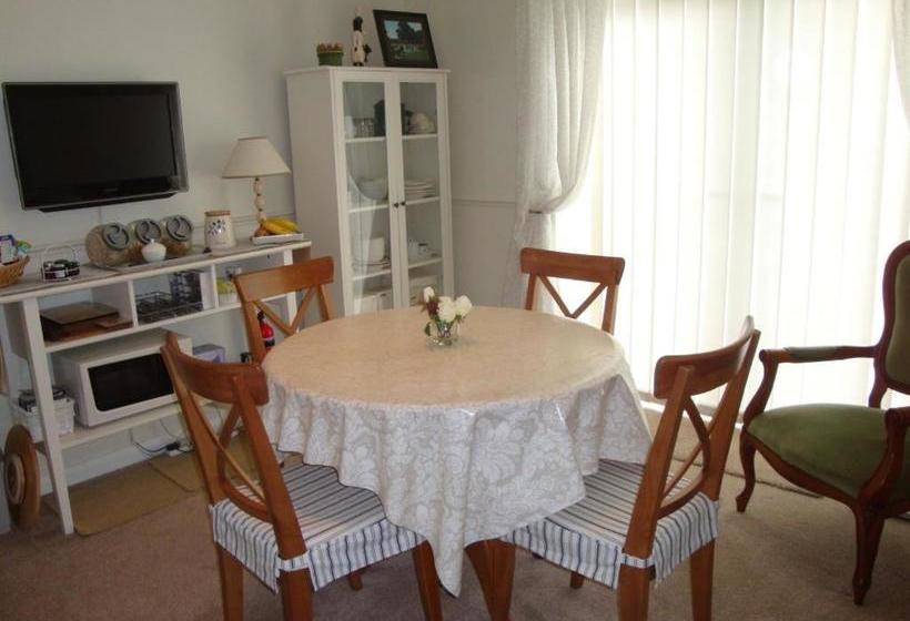 ベッドアンドブレックファースト Cobblestones