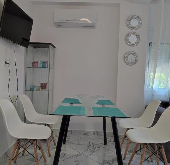 צימר Kos Takis Suites & Apartments