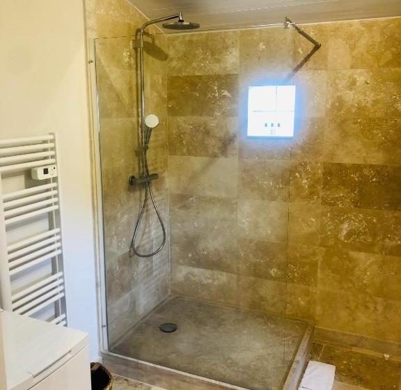 住宿加早餐  La Maison Du Tailleur De Pierre