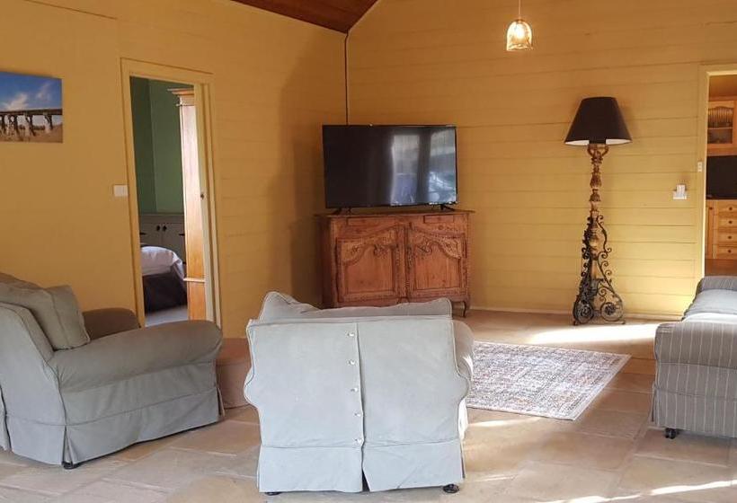 Bed and Breakfast Olinda Yarra Cottage