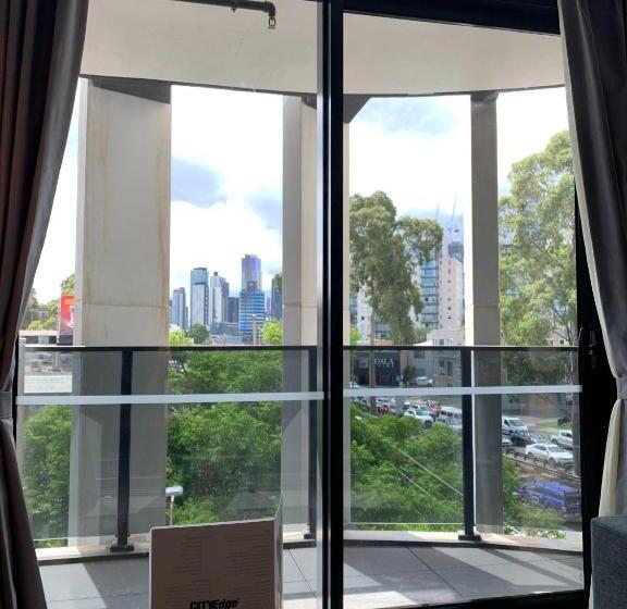 Clarion Apartments South Melbourne