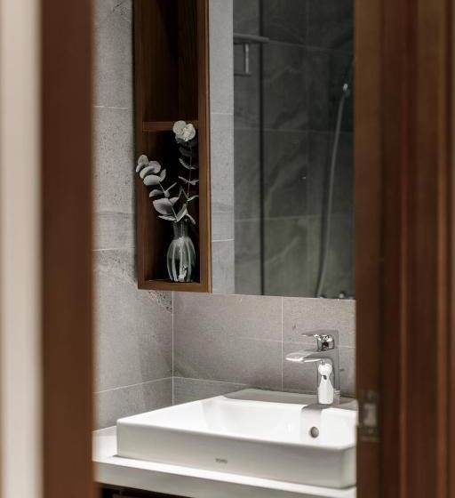 Dhts Business Hotel & Apartment