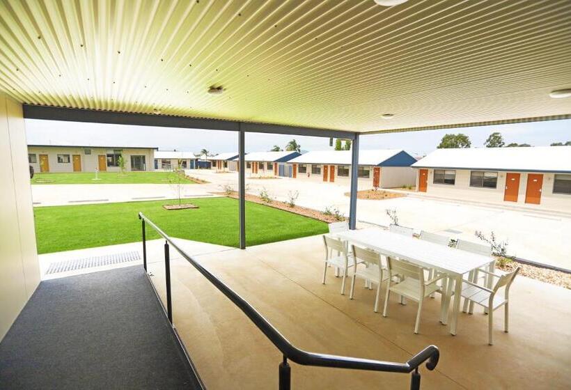 Eastend Studio Apartments