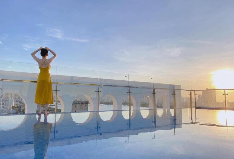 Gold Plaza Hotel Da Nang