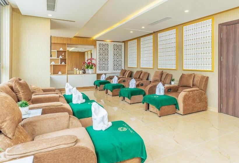 Gold Plaza Hotel Da Nang