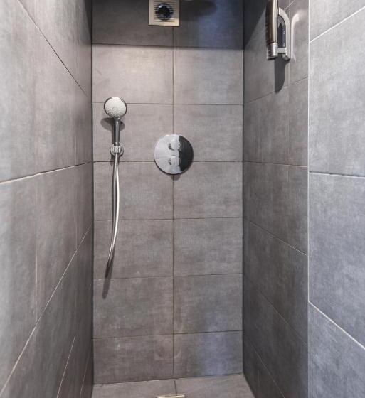 Hostel Warmoes Amsterdam