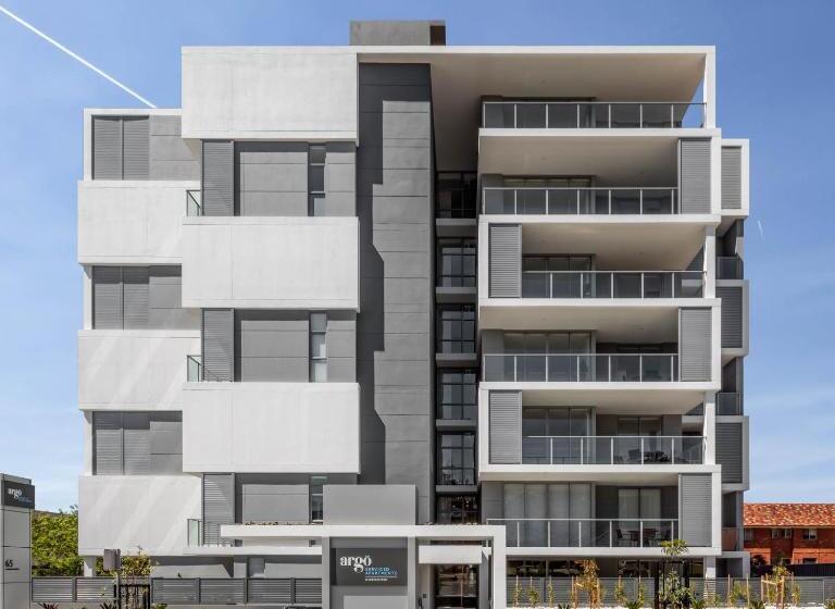 Отель Argo Apartments