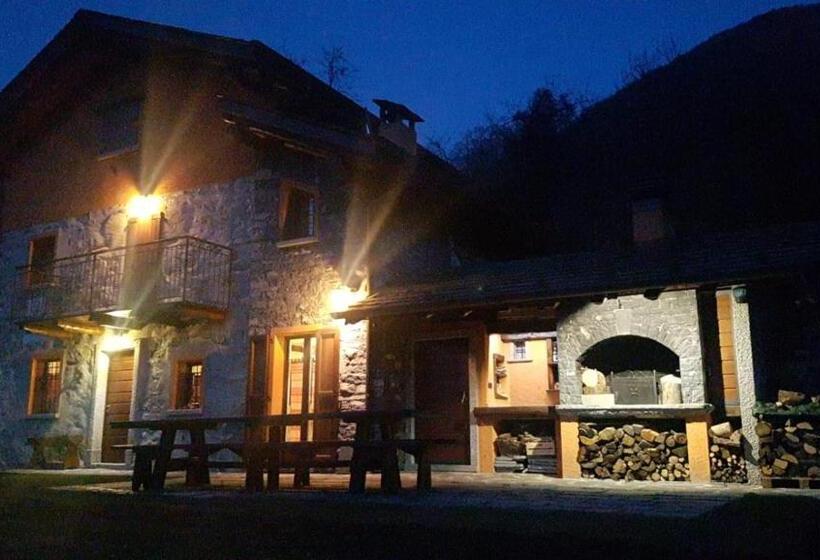 فندق Baita Eleonora