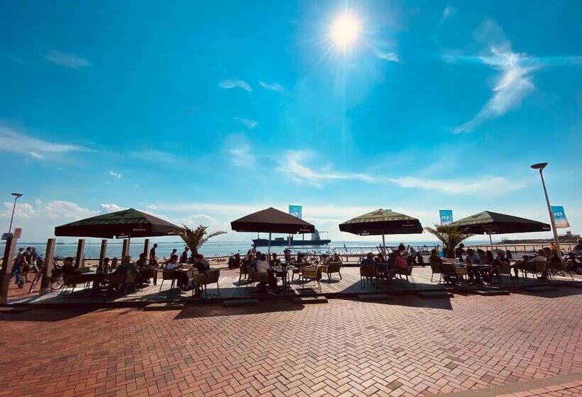 בית מלון כפרי Suites Boulevard 17