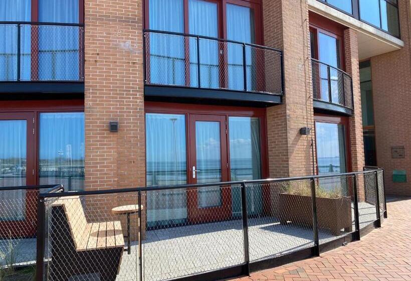 בית מלון כפרי Suites Boulevard 17