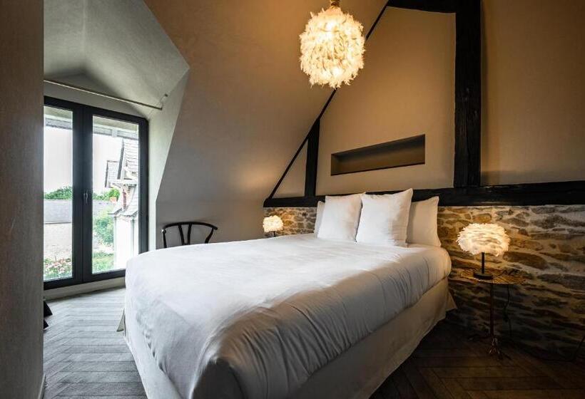 فندق Château De Maubreuil