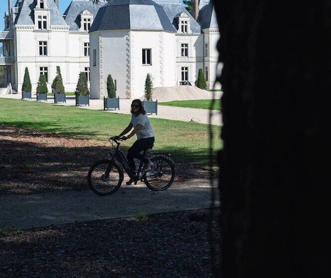 فندق Château De Maubreuil