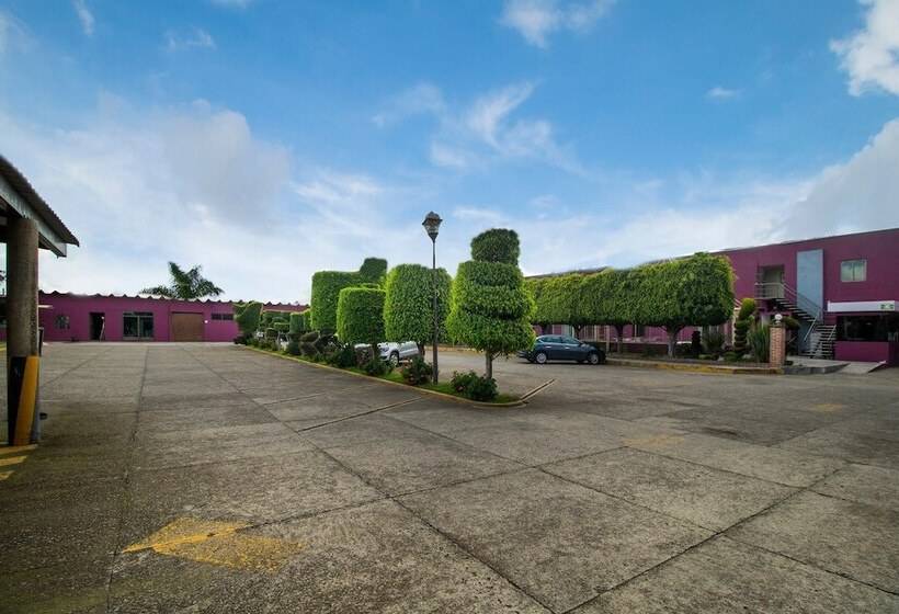 호텔 Collection O Las Iglesias, Cholula