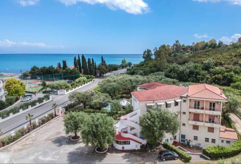 ホテル Il Villaggio Lì Cylentos