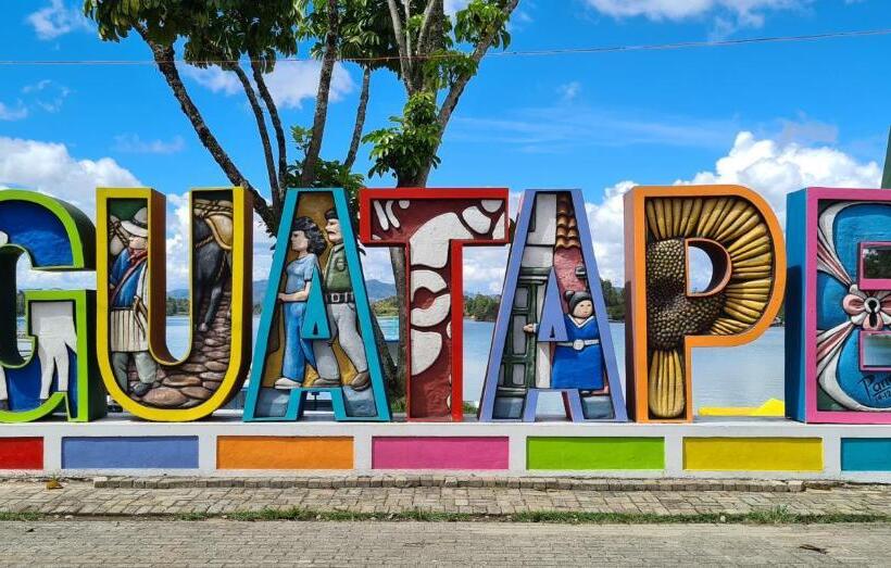 호텔 Domus Glamping Guatapé