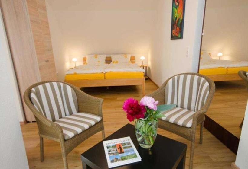 فندق Gaestehaus An Der Fehnroute I, 11037