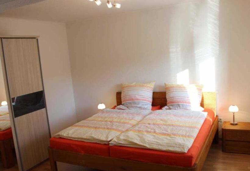 فندق Gaestehaus An Der Fehnroute Ii, 11041