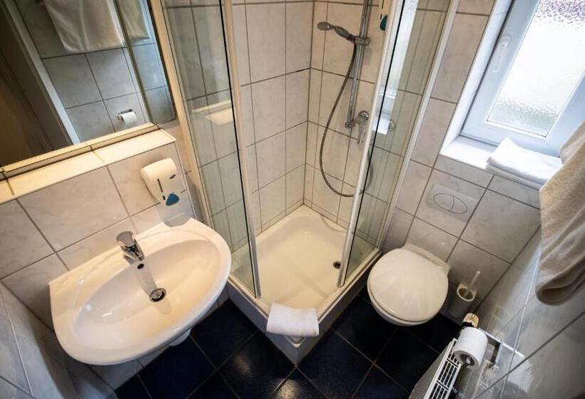 בית מלון כפרי Gasthof Rossle