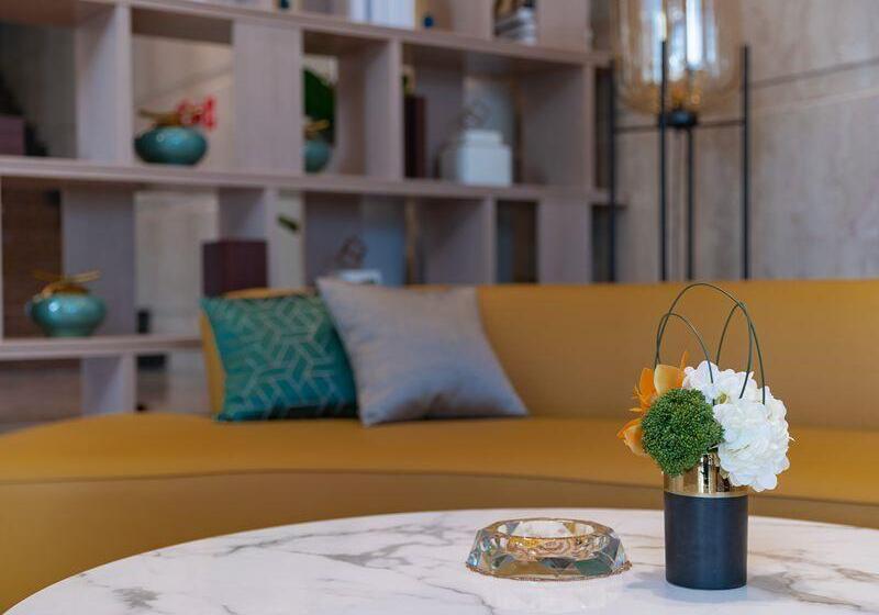 Отель Greentree Eastern Dali Railway Station