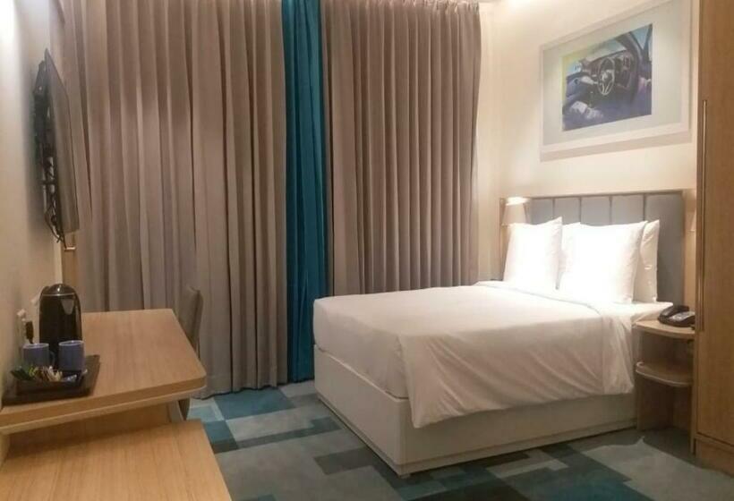 בית מלון כפרי Holiday Inn Express & Suites Bengaluru Old Madras Road, An Ihg